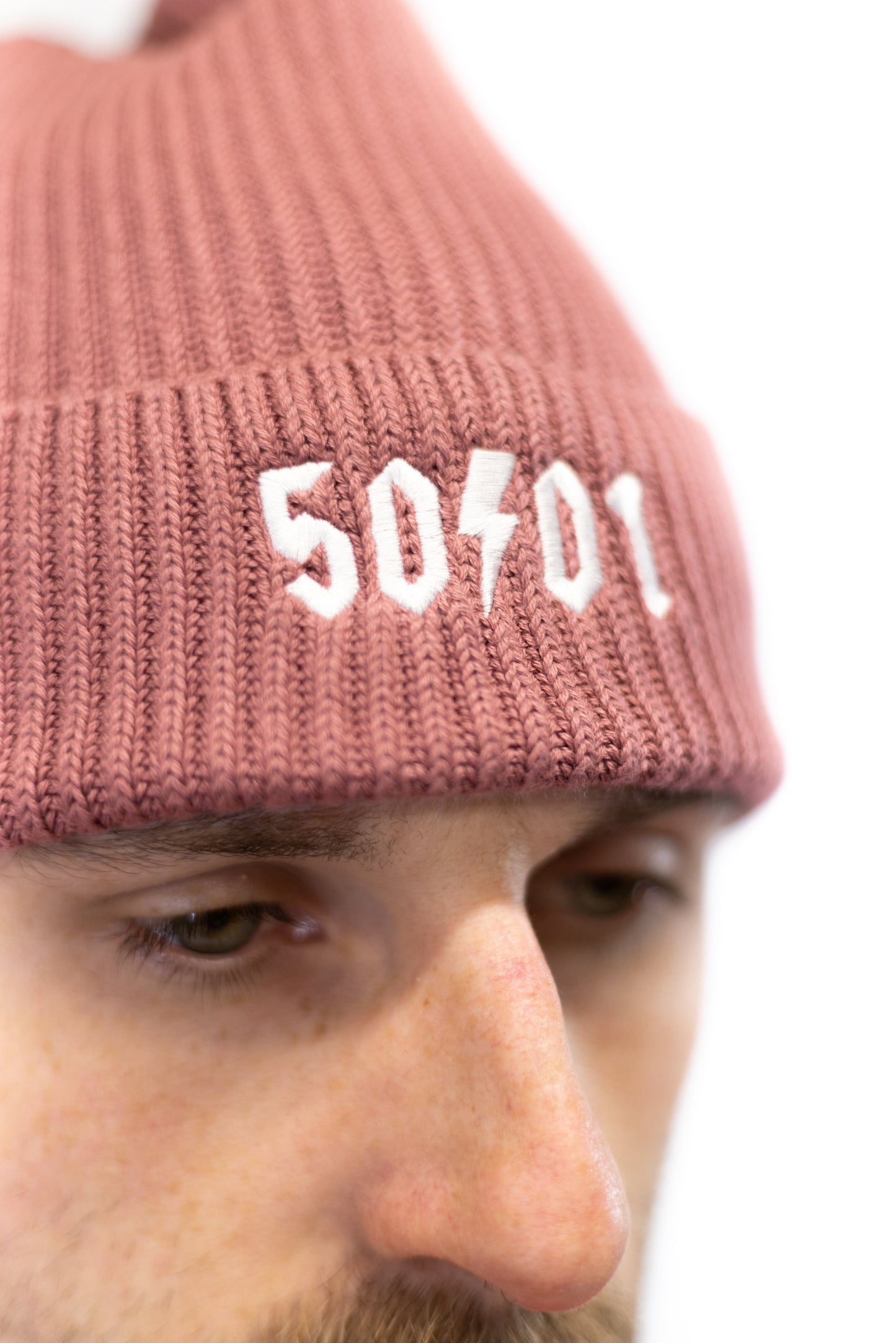 50to01 - Salmon Knit Beanie