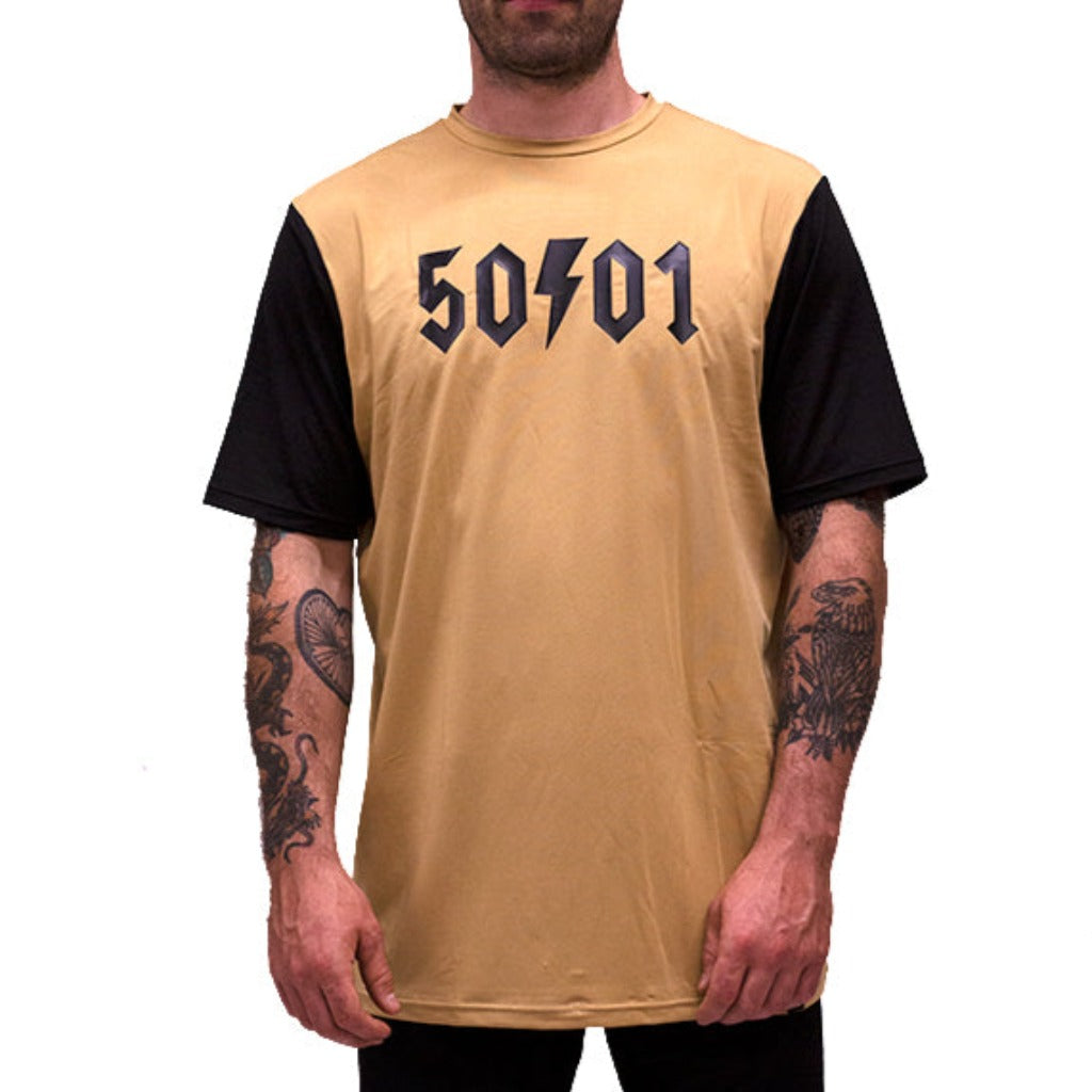 50to01 - MTB TECH TEE LATTE
