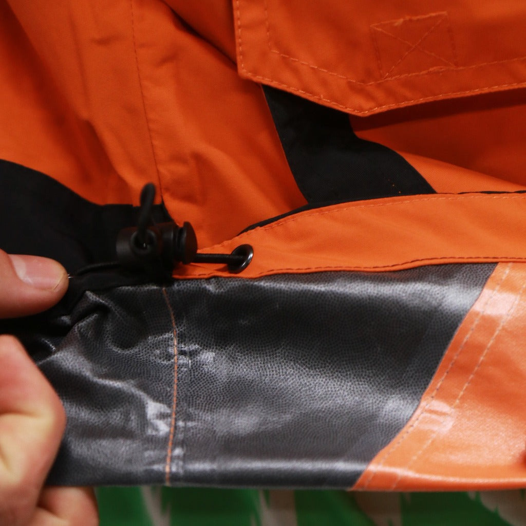 50to01 - WATERPROOF PULLOVER ORANGE